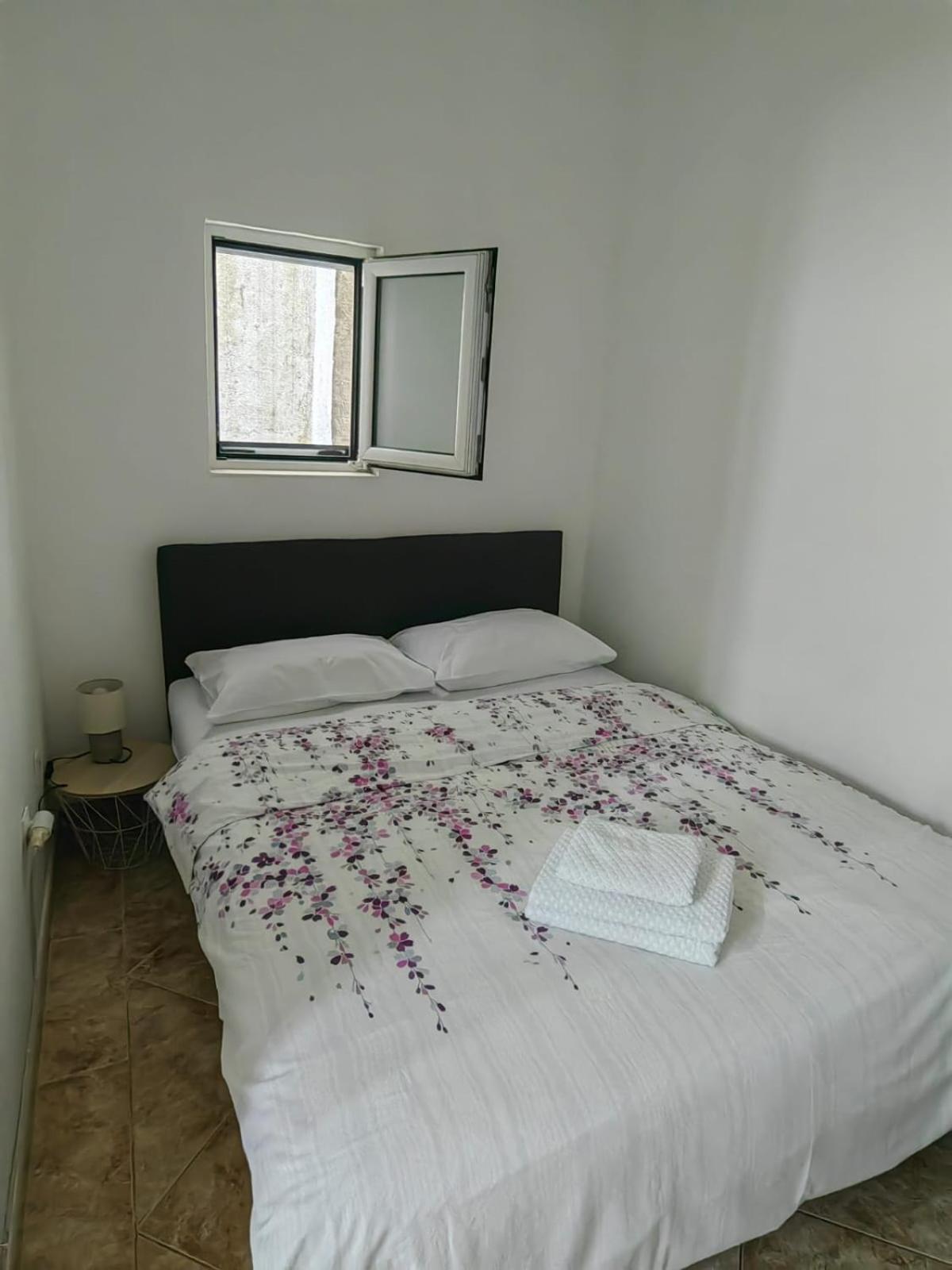 Apartments Andrea كوتور الغرفة الصورة